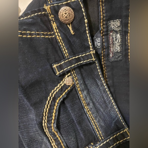 Silver Jeans Suki Low Rise Boot Cut Dark Wash Denim- W31/L33 (13/14) NWOT - Picture 5 of 7